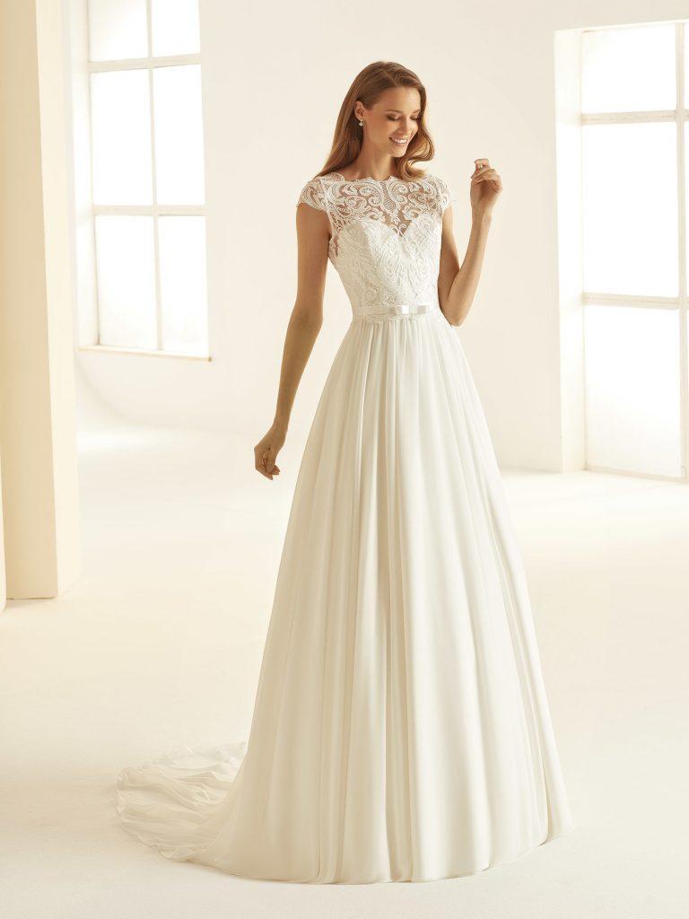 Brautkleider Regensburg, Brautkleid Ivory